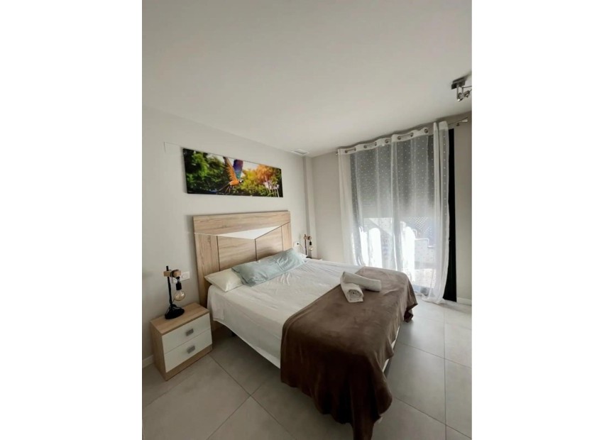 Resale - Bungalow - Pilar de la Horadada - Mil Palmeras