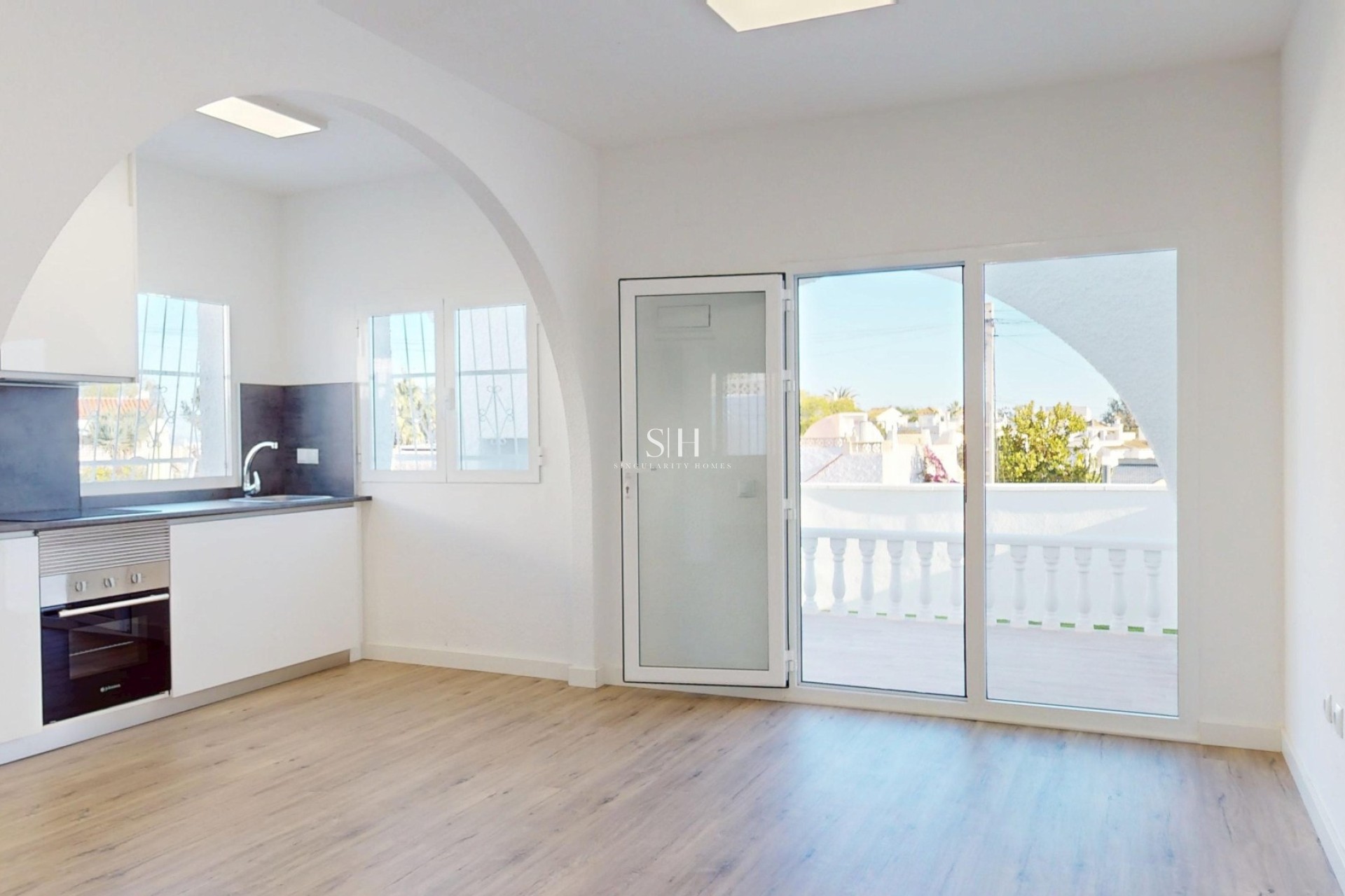 Resale - Bungalow - San Miguel de Salinas - BLUE LAGOON