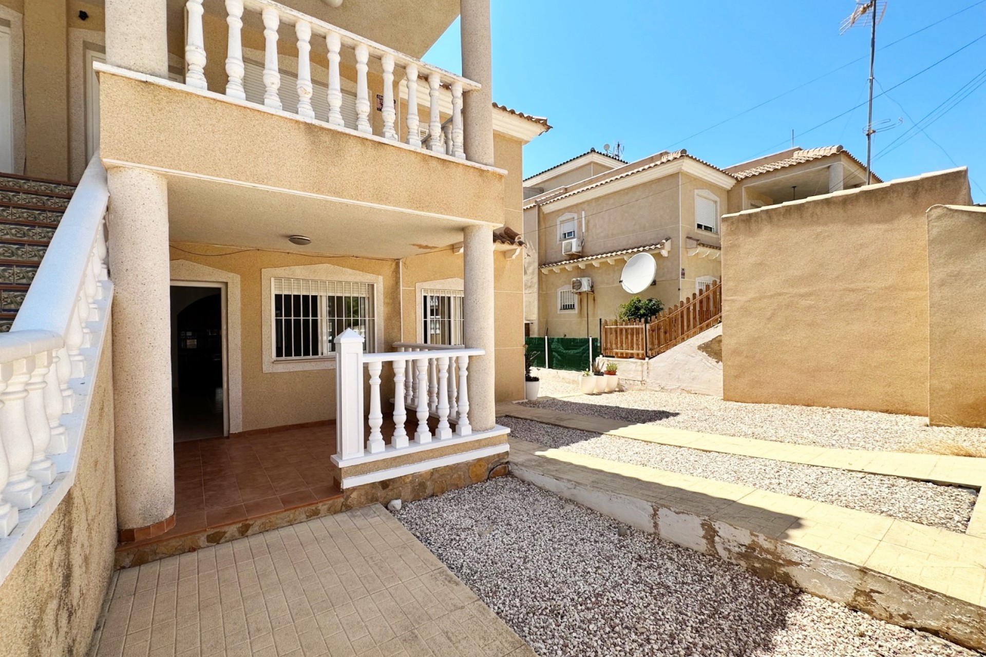 Resale - Bungalow - San Miguel de Salinas - Inland