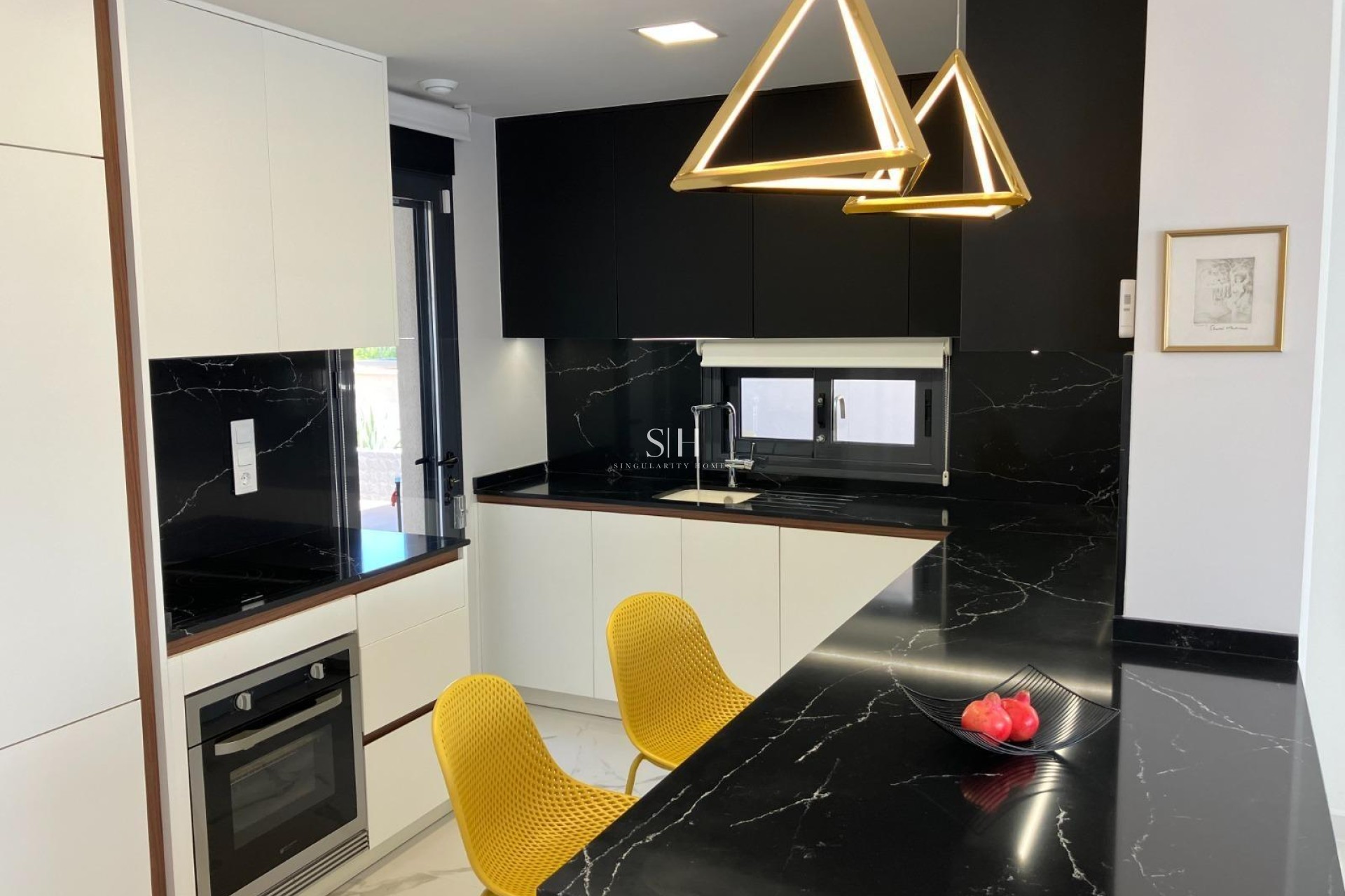 Resale - Bungalow - San Miguel de Salinas - Las Colinas