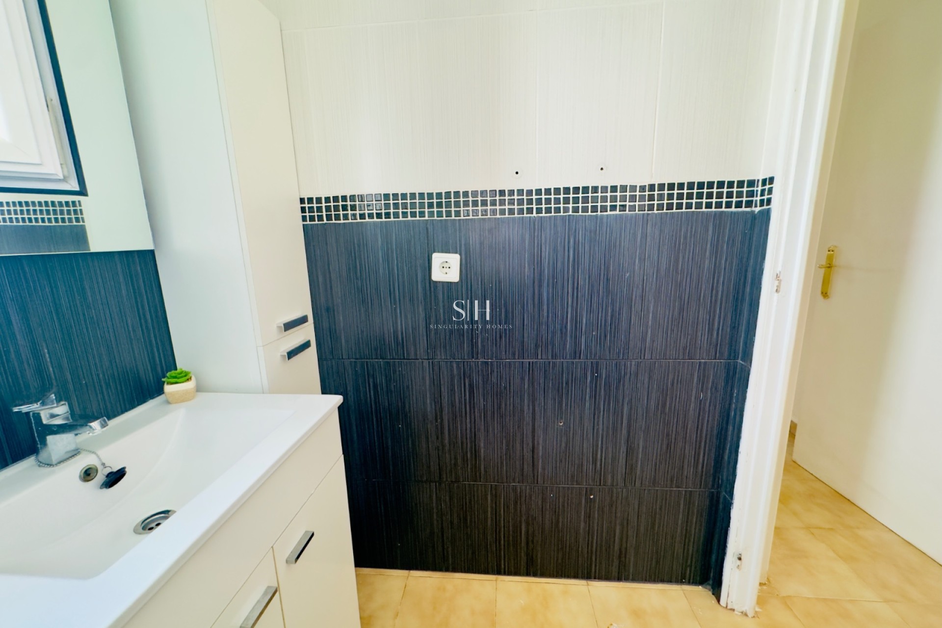 Resale - Bungalow - San Miguel de Salinas