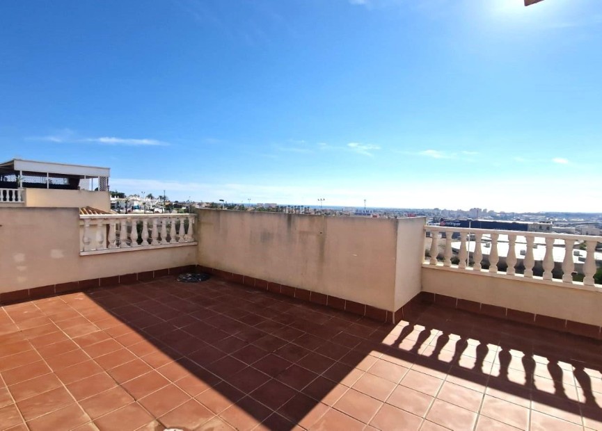 Resale - Bungalow - Torrevieja - Aguas nuevas 1