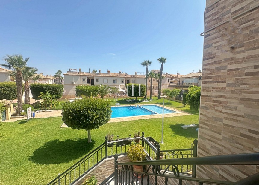 Resale - Bungalow - Torrevieja - aguas nuevas