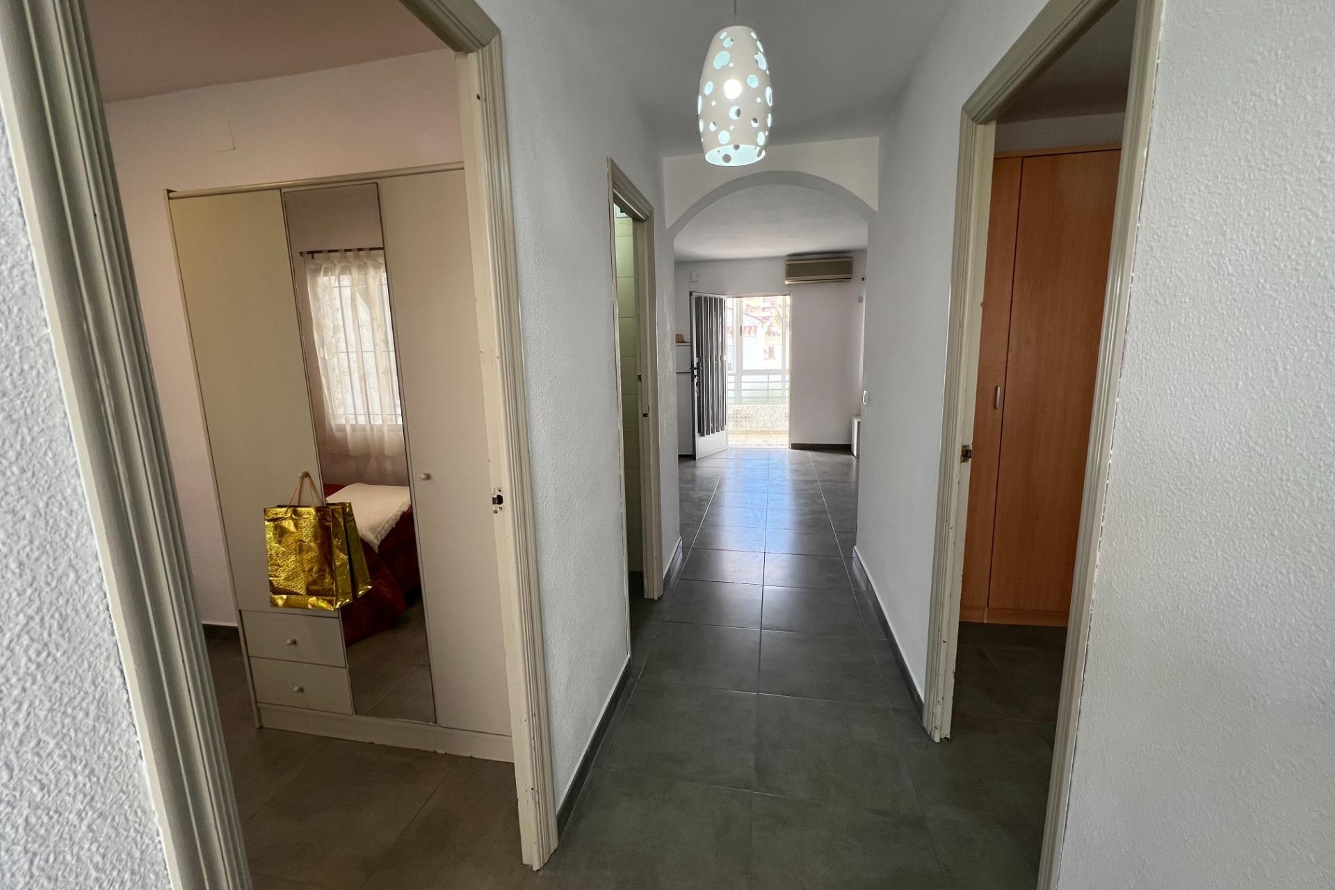 Resale - Bungalow - Torrevieja - Calas Blanca