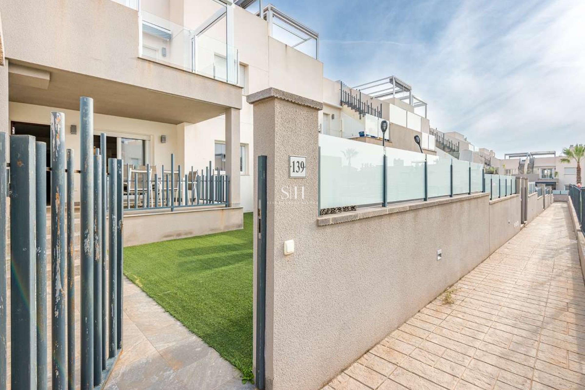 Resale - Bungalow - Torrevieja - Costa Blanca