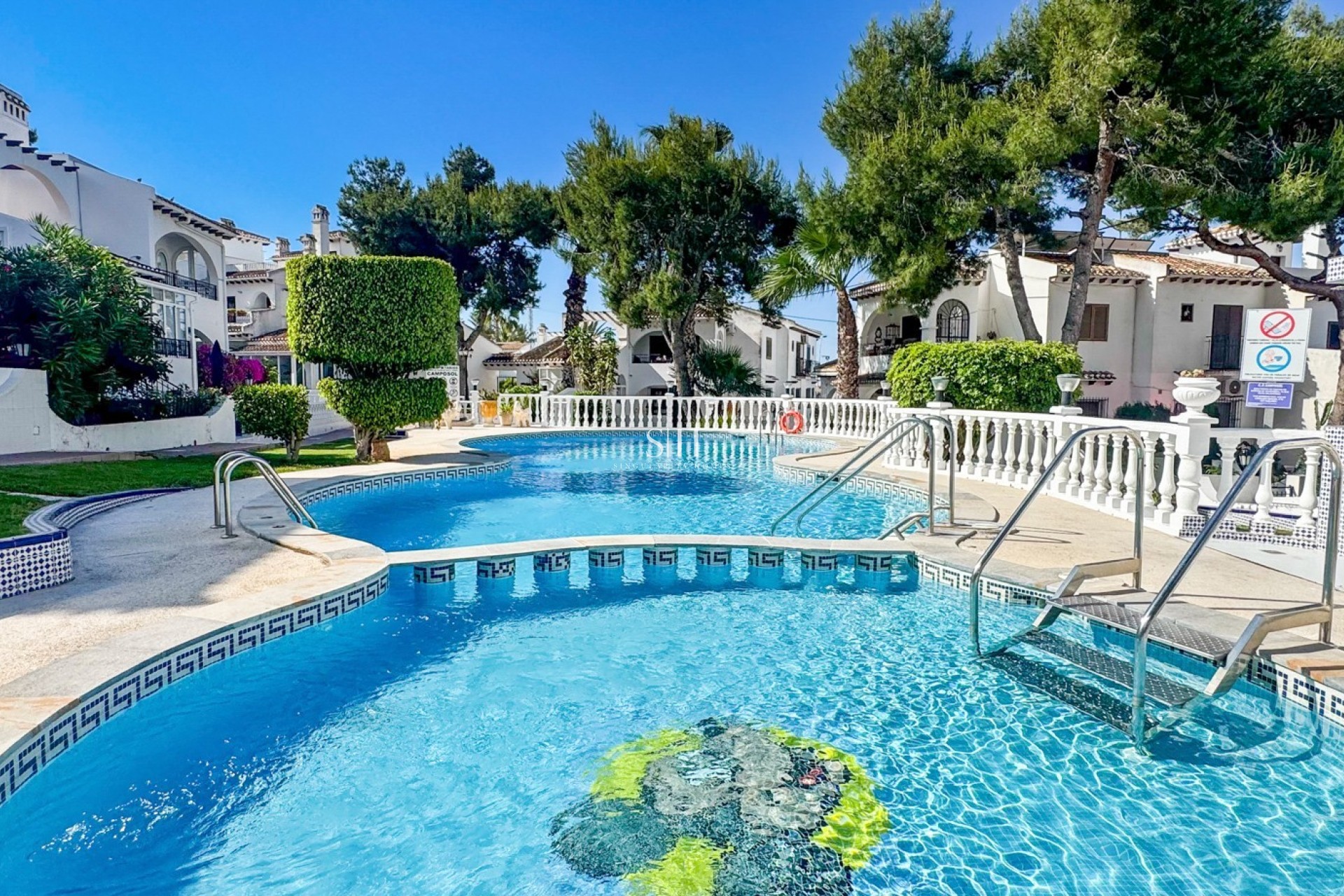 Resale - Bungalow - Torrevieja - Costa Blanca