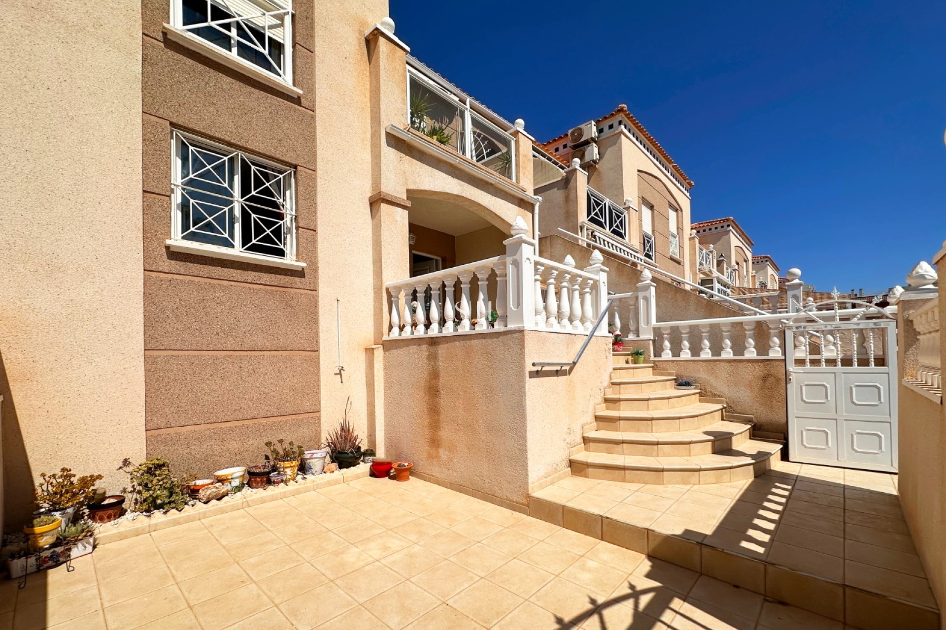Resale - Bungalow - Torrevieja - Costa Blanca
