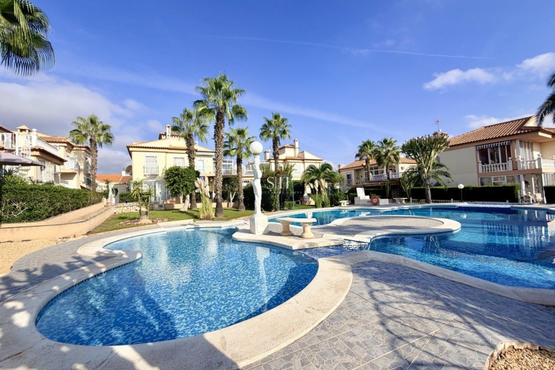 Resale - Bungalow - Torrevieja - Costa Blanca