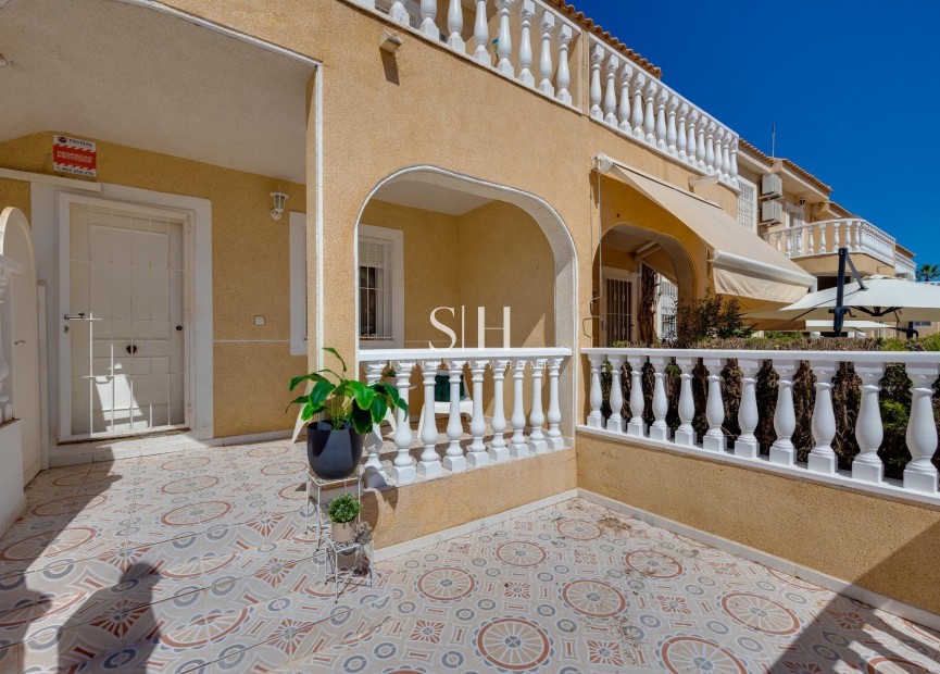 Resale - Bungalow - Torrevieja - Los Frutales