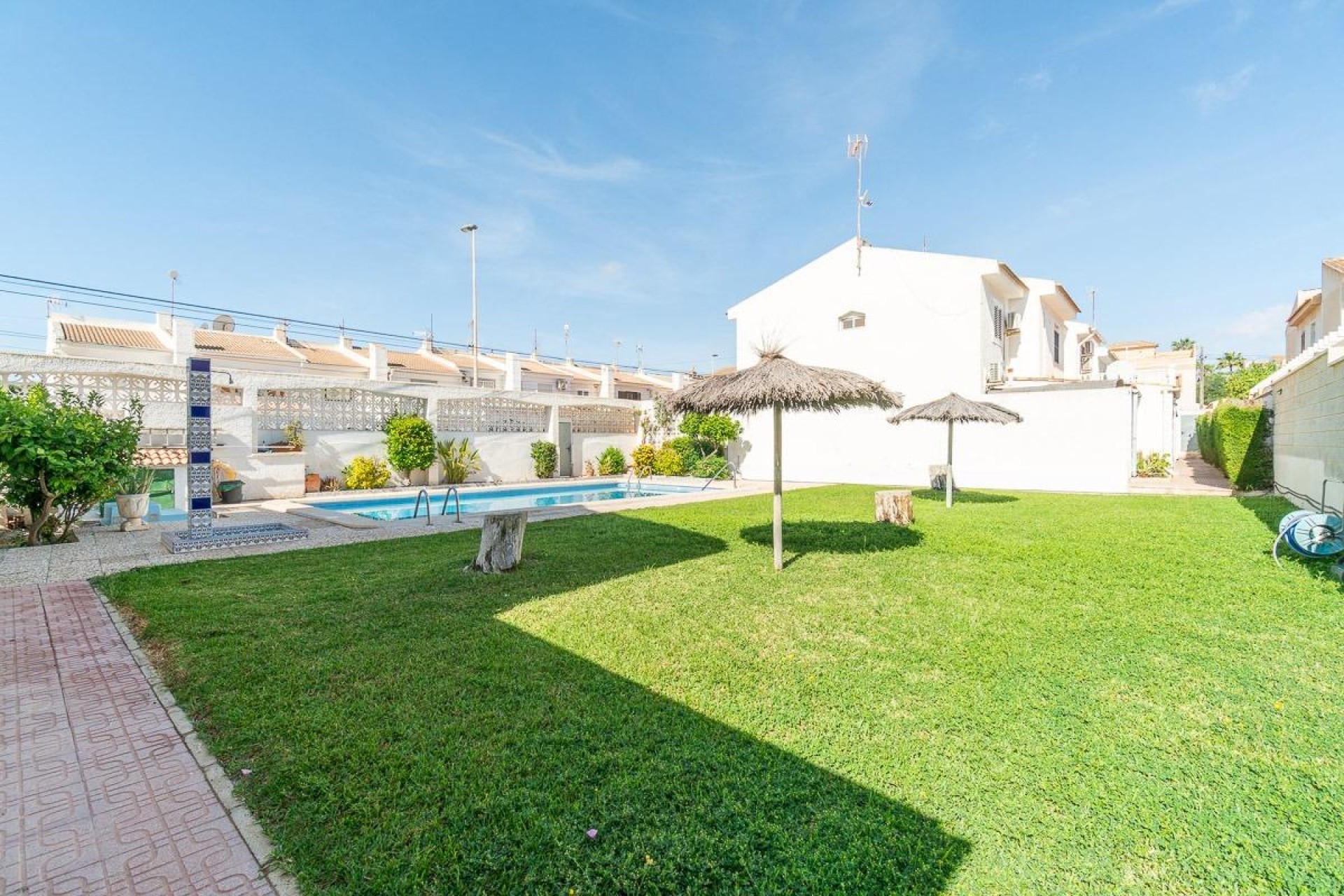 Resale - Bungalow - Torrevieja - Los Frutales