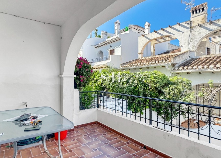 Resale - Bungalow - Torrevieja - Nueva Torrevieja - Aguas Nuevas