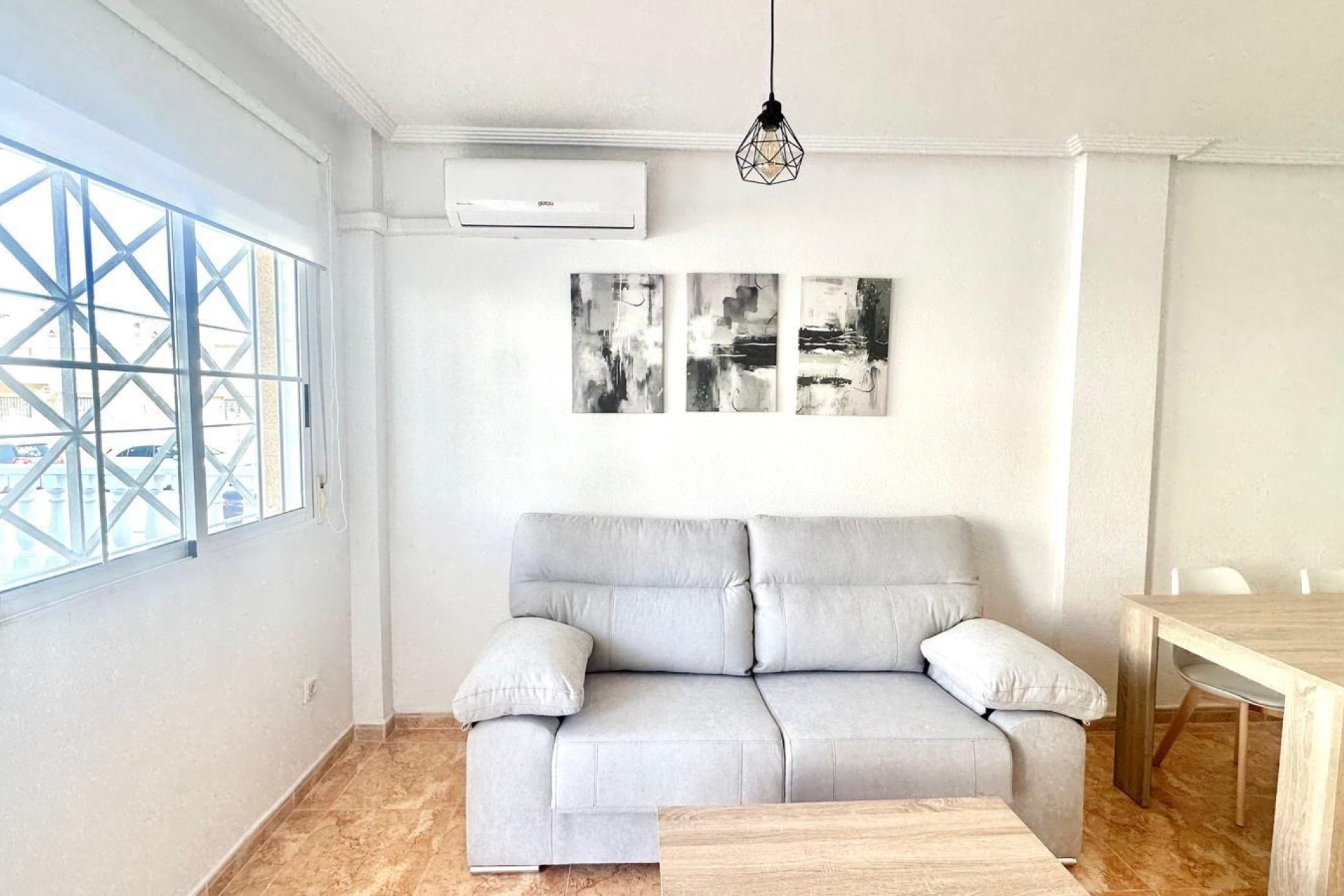 Resale - Bungalow - Torrevieja - Playa de los Locos