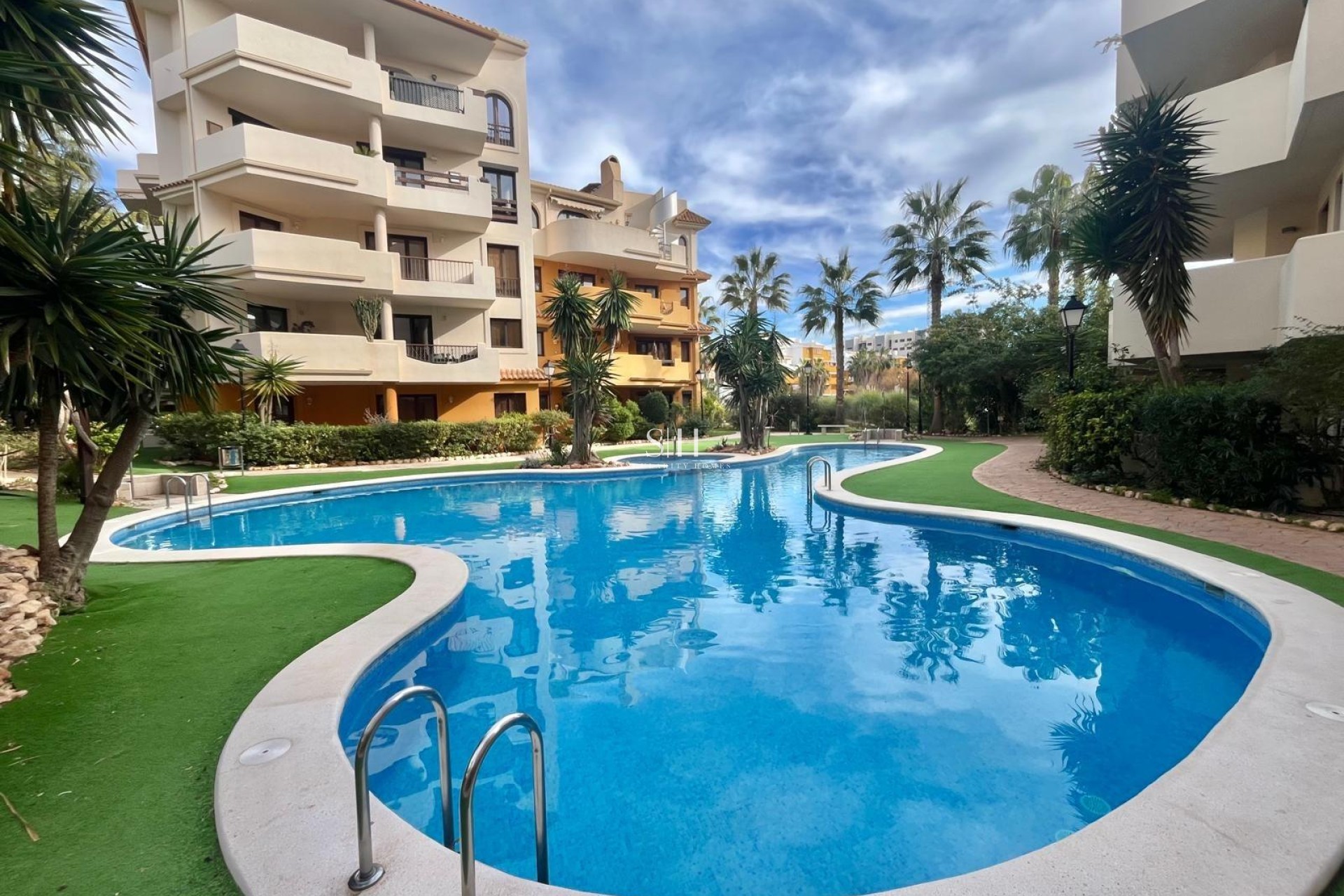 Resale - Bungalow - Torrevieja - Punta prima