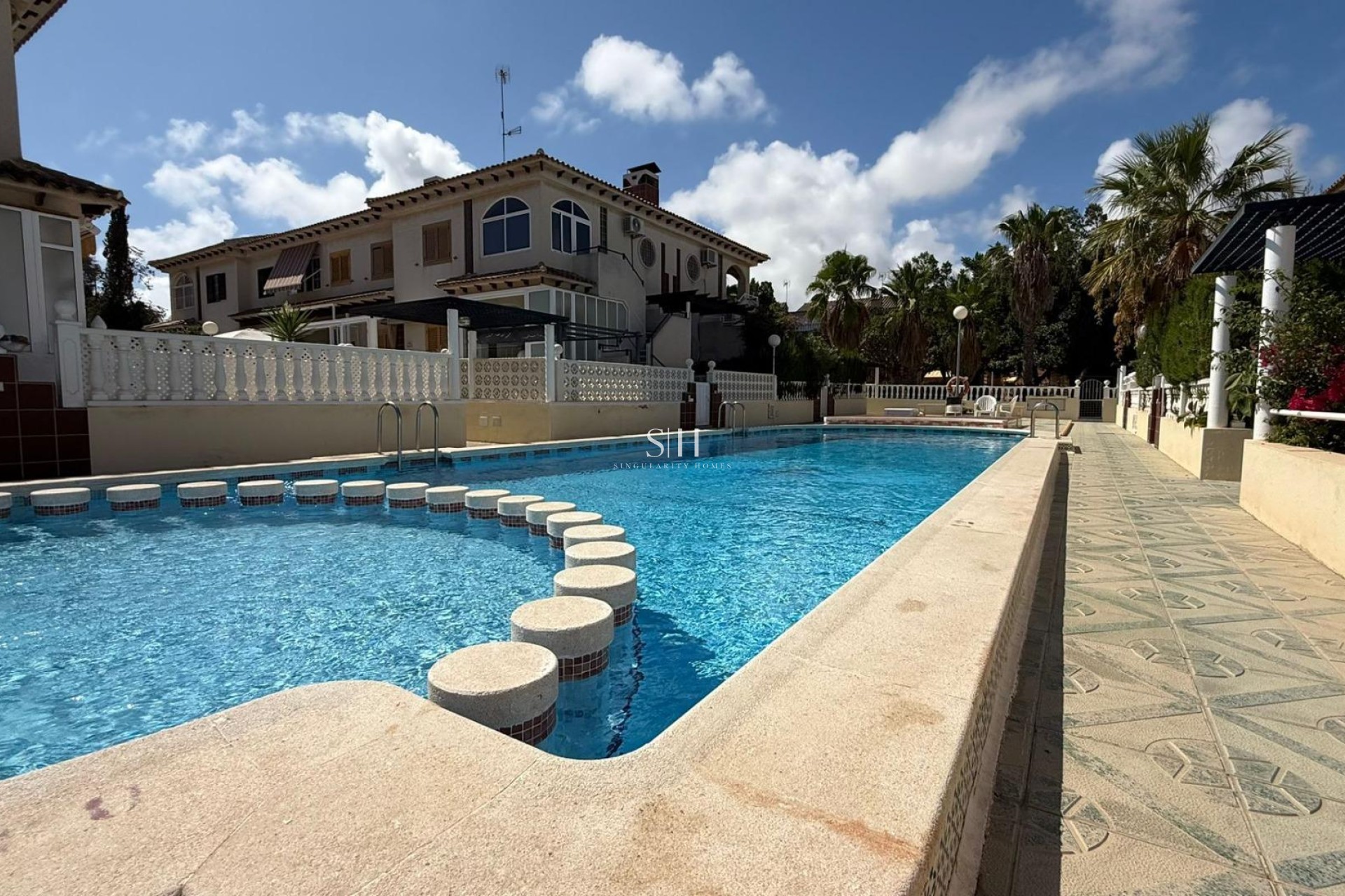 Resale - Bungalow - Torrevieja - Punta prima