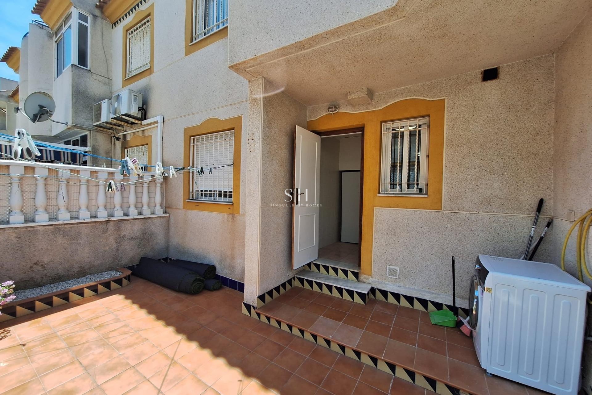 Resale - Bungalow - Torrevieja - Sector 25