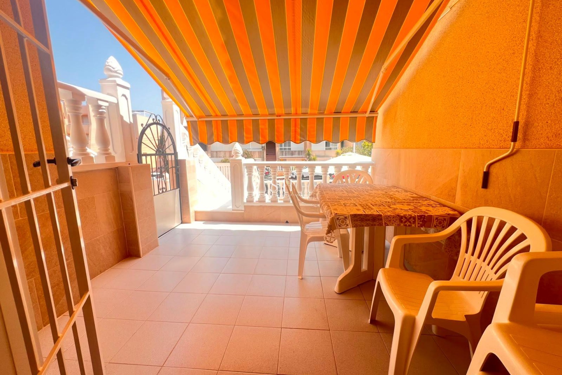 Resale - Bungalow - Torrevieja - Torrejón