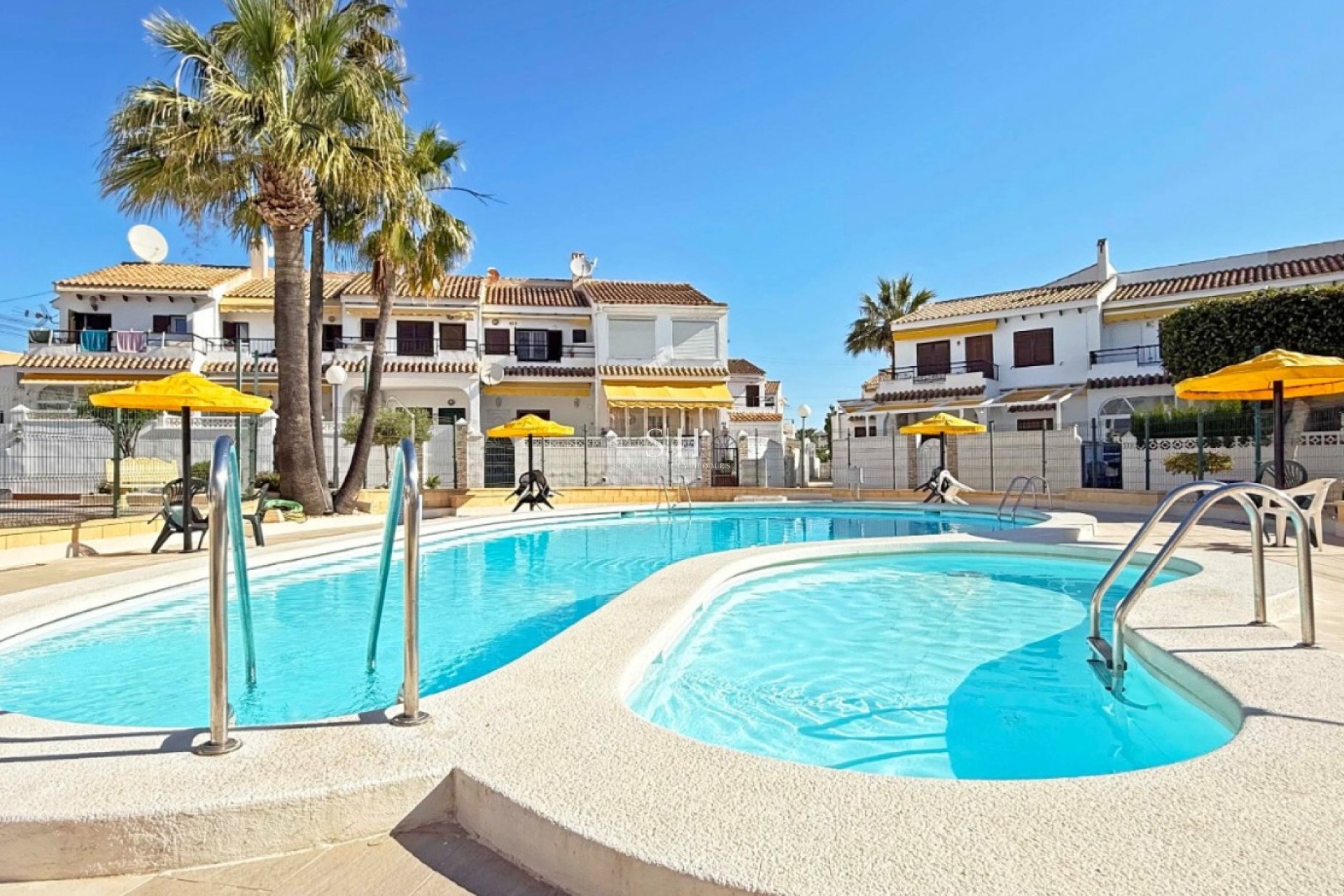 Resale - Bungalow - Torrevieja - Torrelamata - La Mata