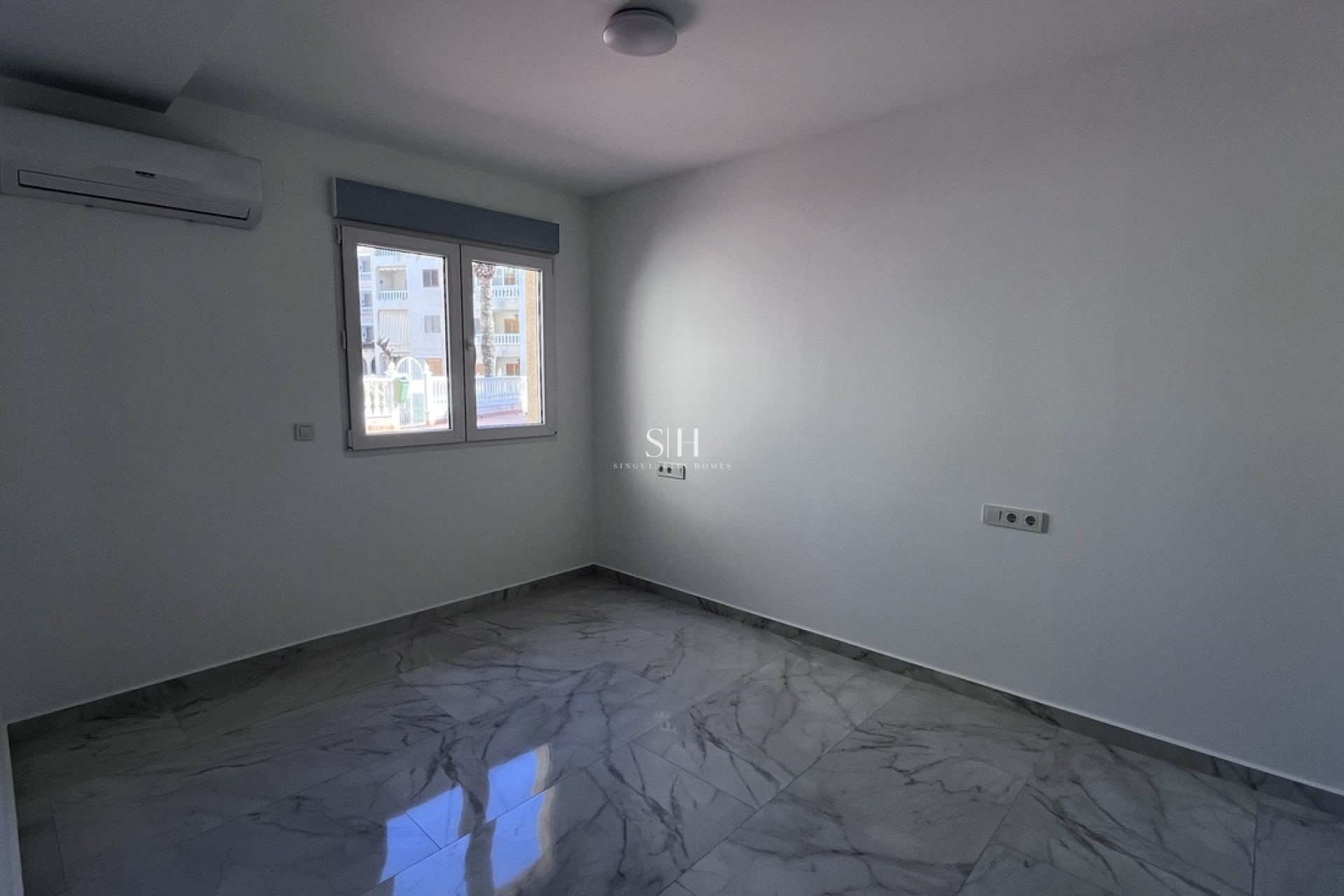 Resale - Bungalow - Torrevieja - Torrevieja*