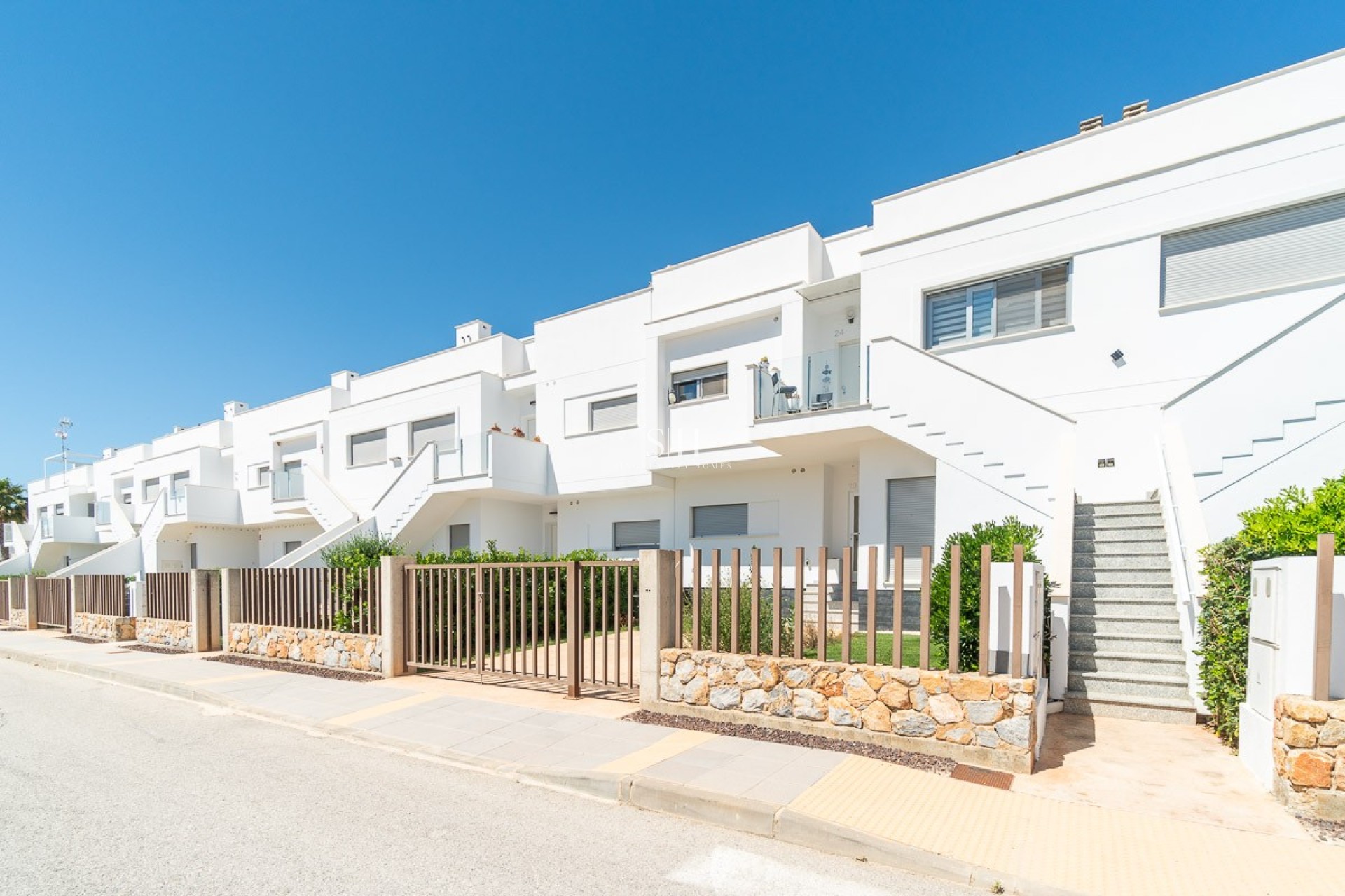 Resale - Bungalow - Vista Bella Golf Resort - Inland