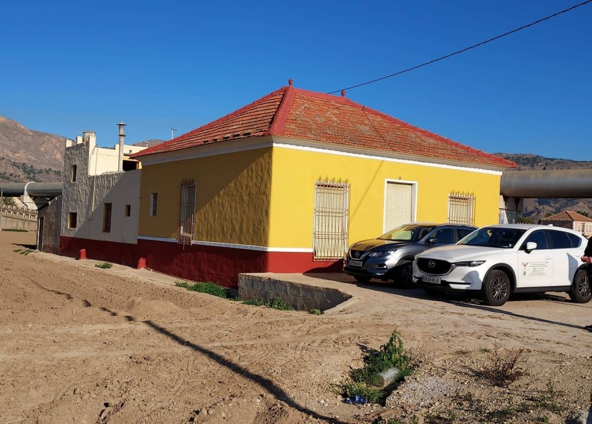 Resale - Country House - Orihuela - Desamparados