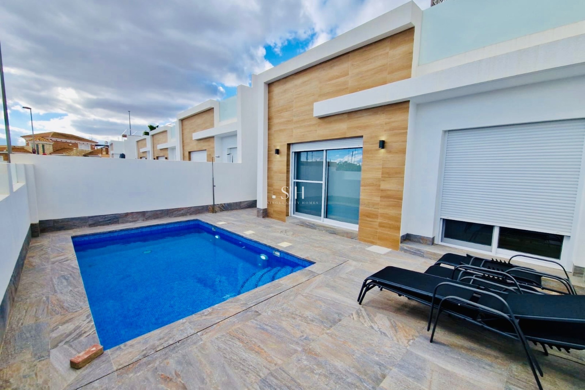 Resale - House - Avileses