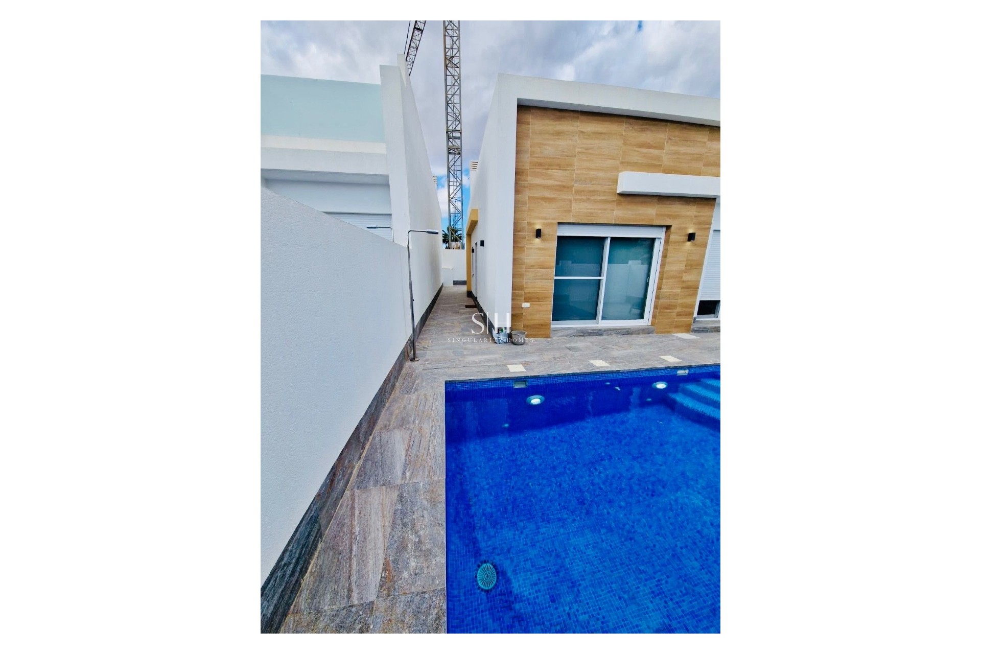 Resale - House - Avileses