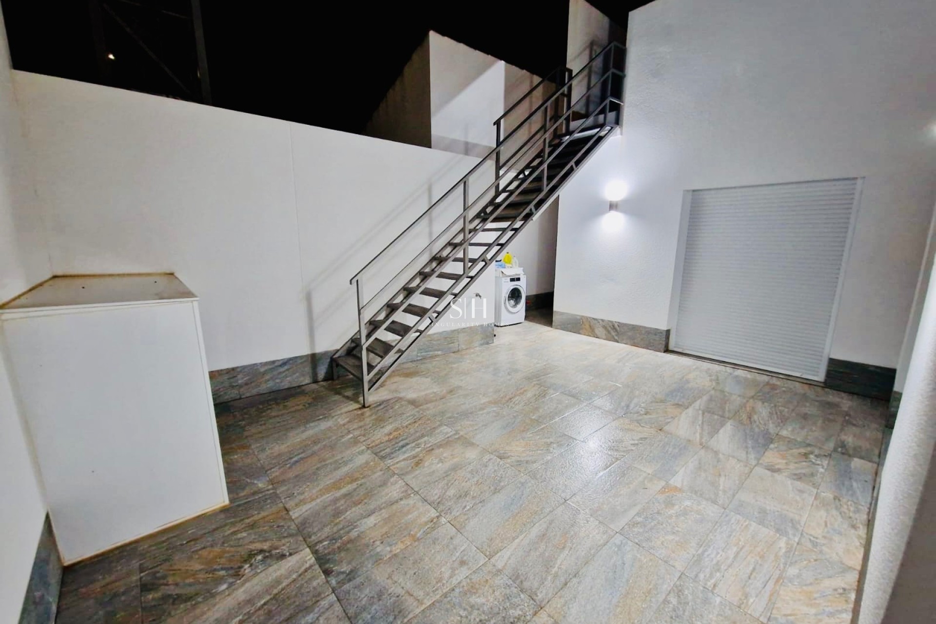 Resale - House - Avileses