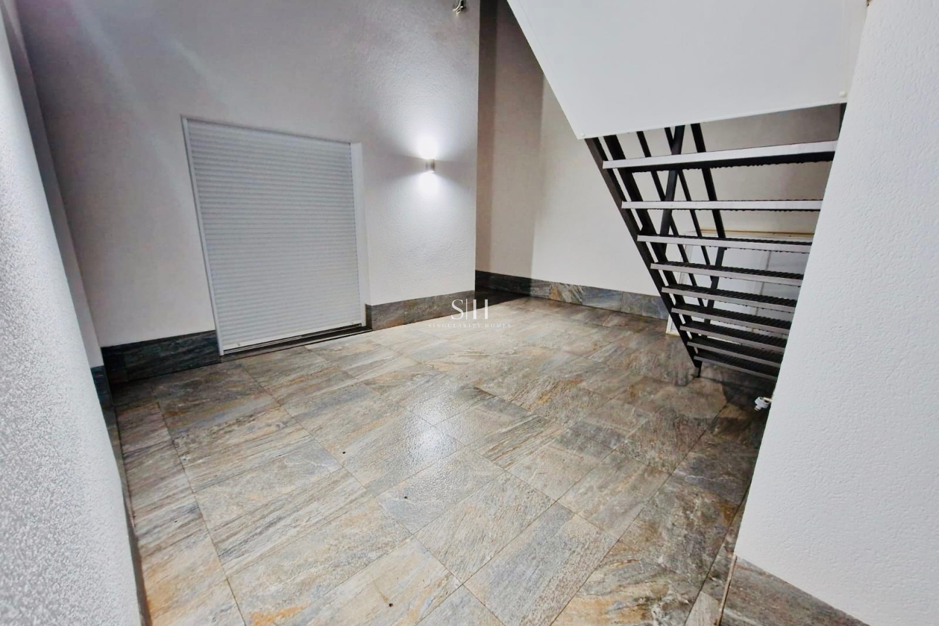 Resale - House - Avileses