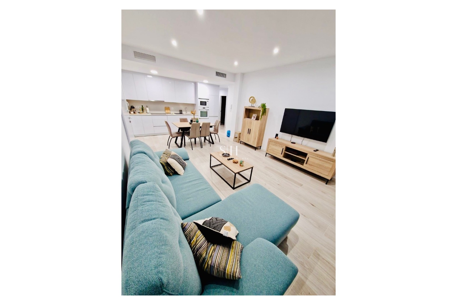 Resale - House - Avileses