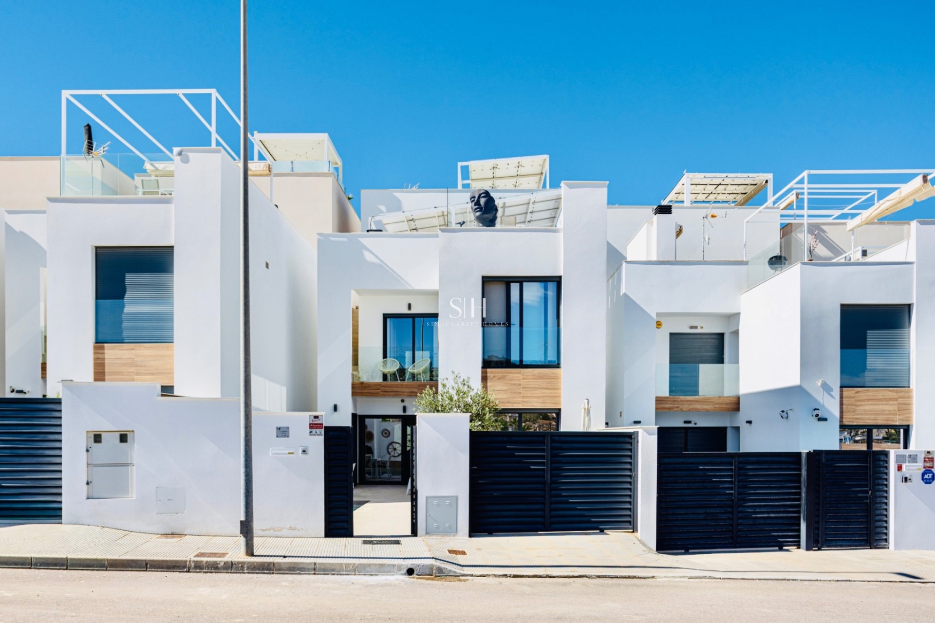 Resale - House - Benijofar