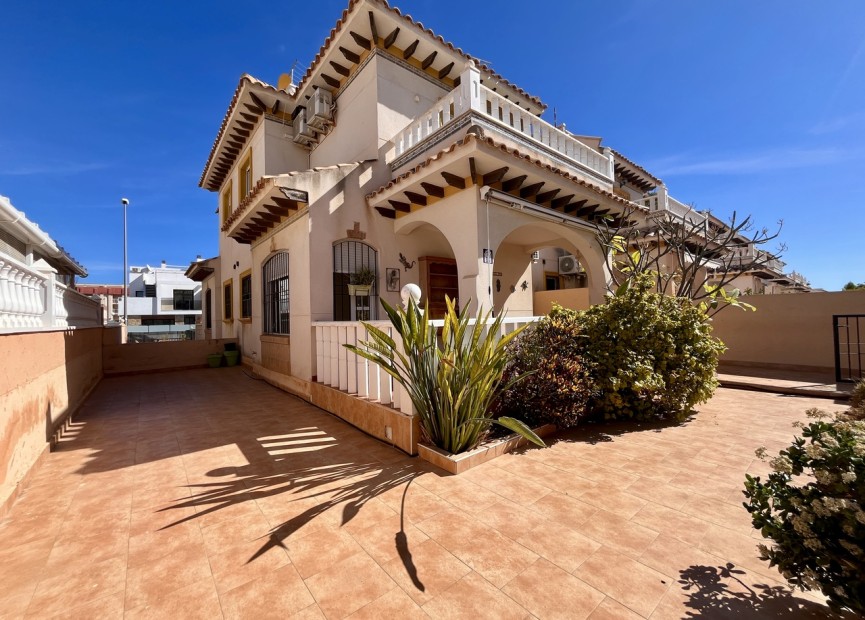 Resale - House - Cabo Roig - Costa Blanca