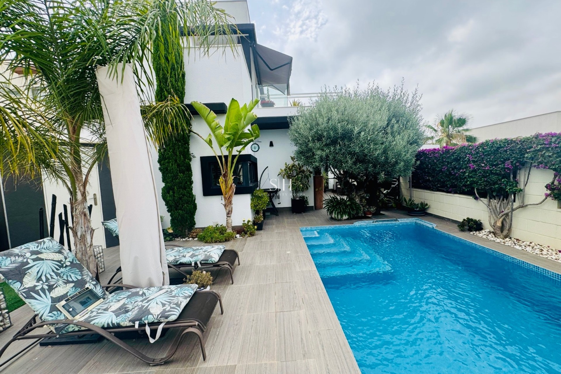 Resale - House - Ciudad Quesada