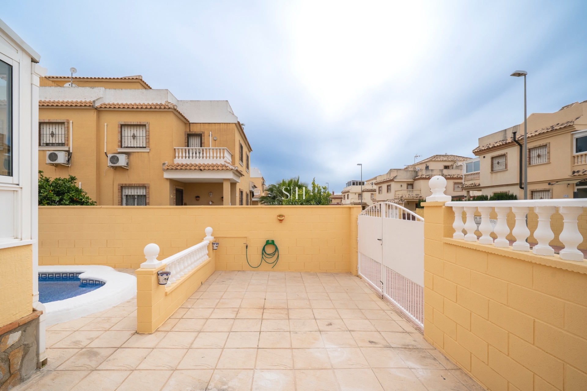 Resale - House - Ciudad Quesada