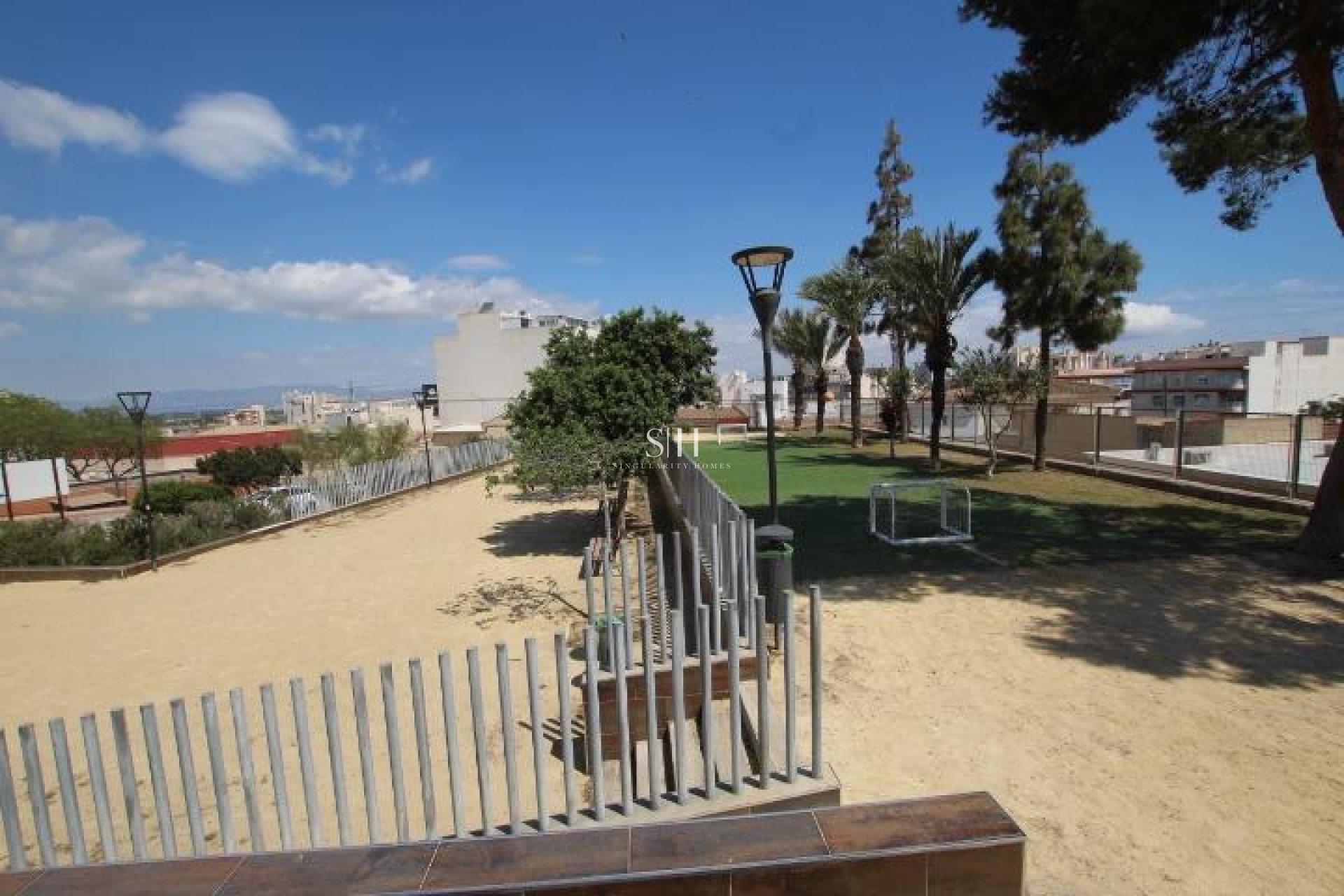 Resale - House - Guardamar del Segura - CENTRO