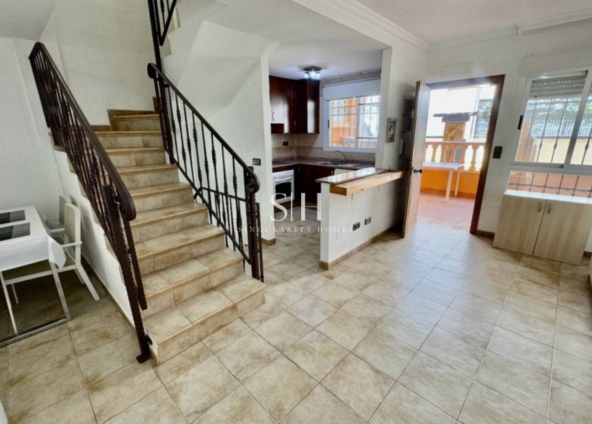 Resale - House - Guardamar del Segura - Costa Blanca