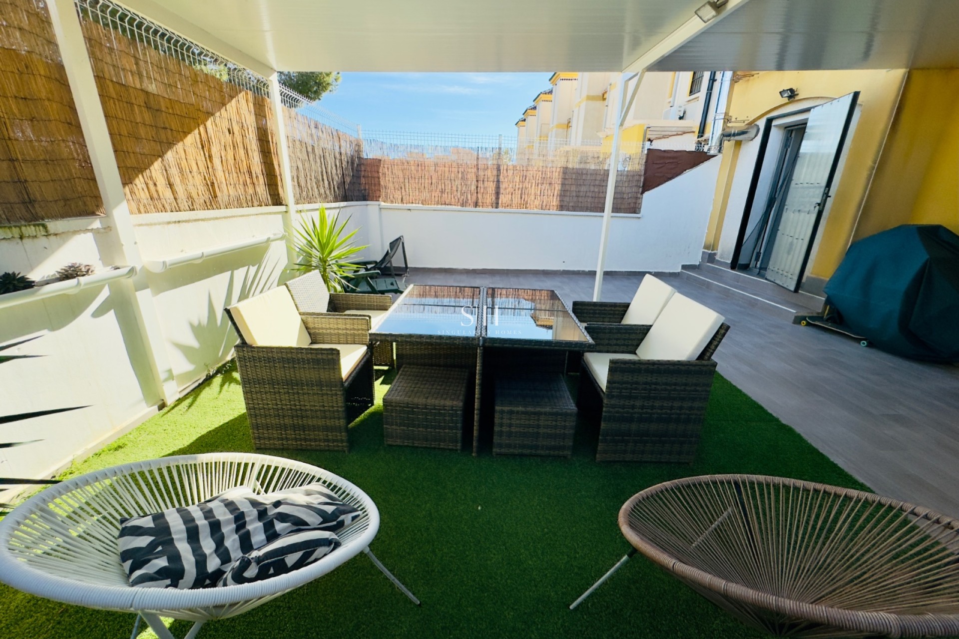 Resale - House - Guardamar del Segura - EL RASO