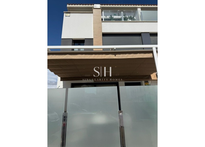 Resale - House - Guardamar del Segura - Los Secanos