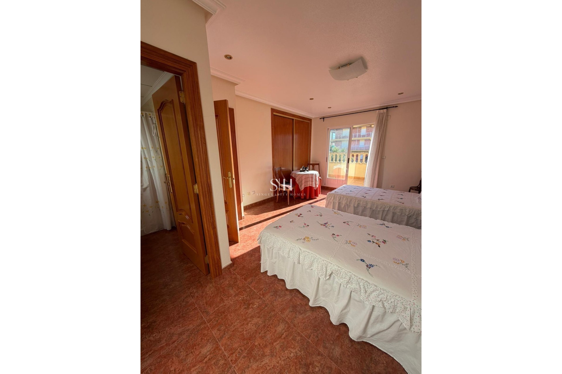 Resale - House - Guardamar del Segura - Pueblo