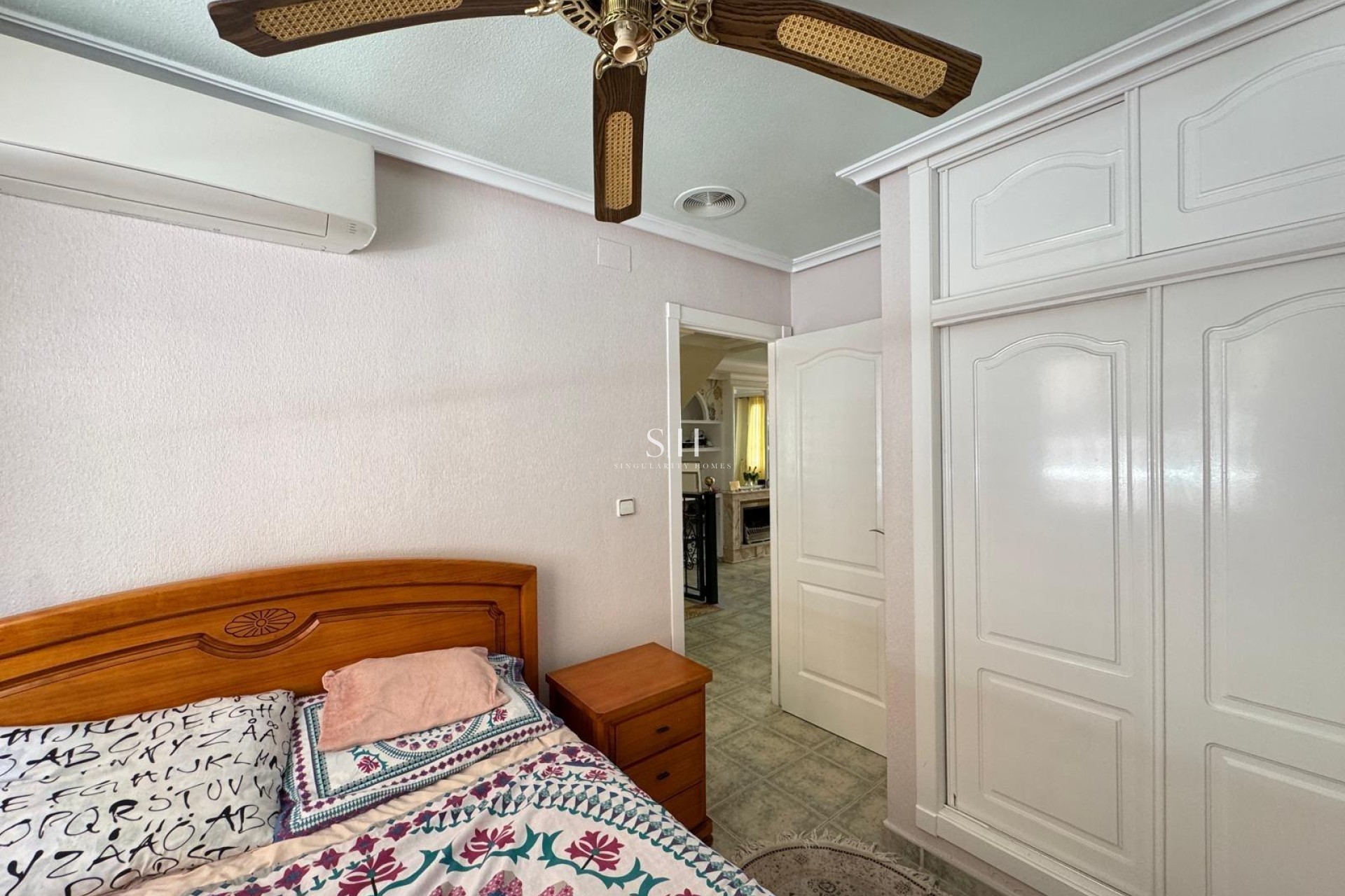 Resale - House - Guardamar del Segura - Urbanizaciones