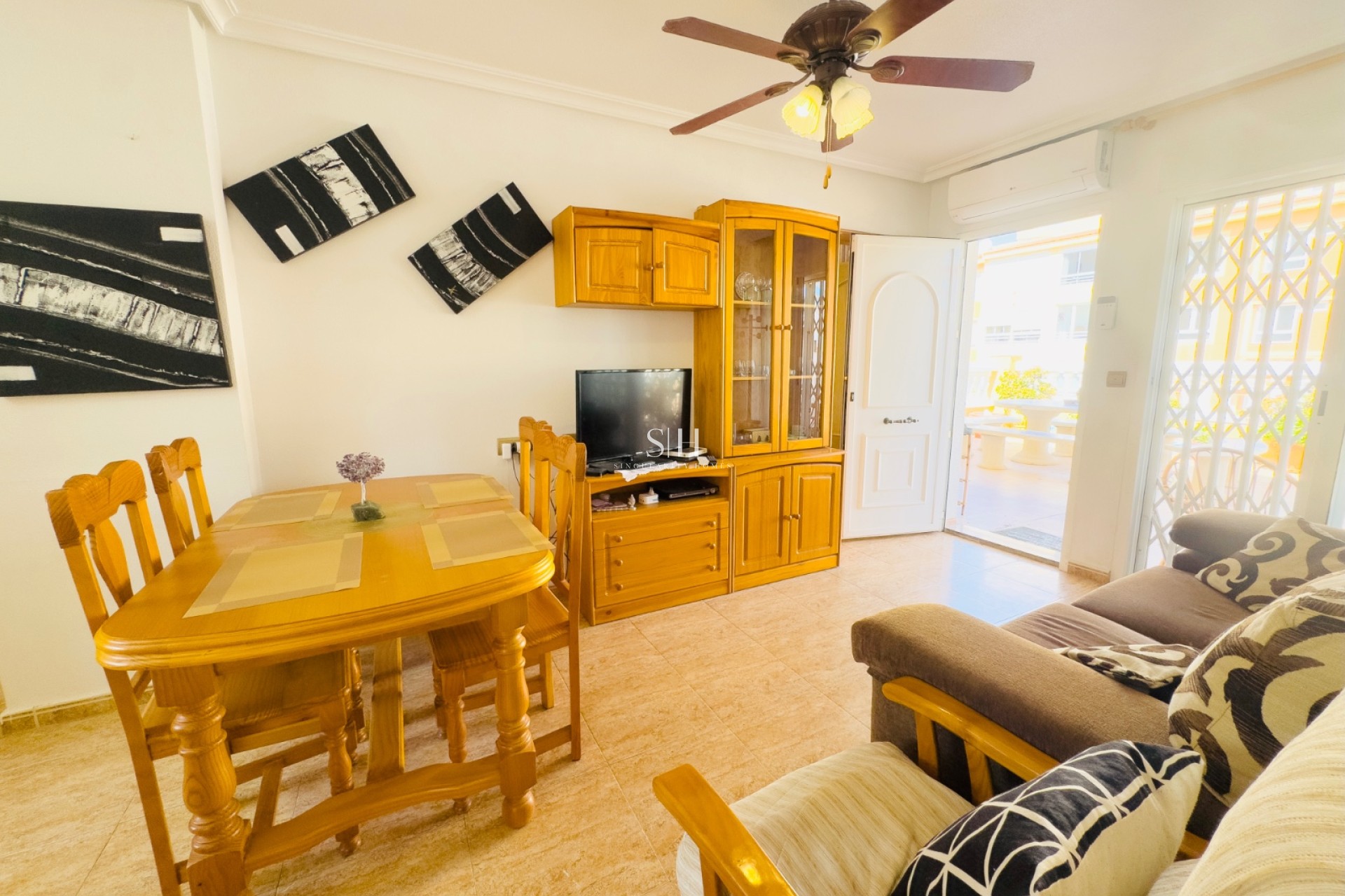 Resale - House - La Mata - Costa Blanca