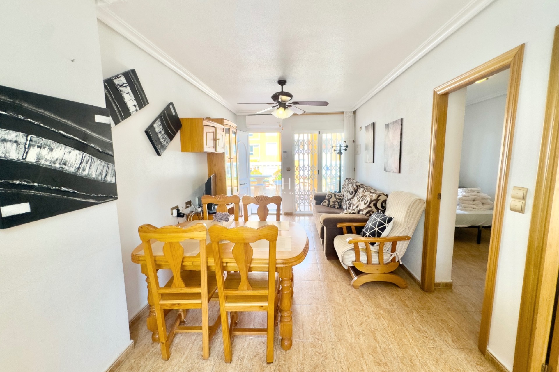 Resale - House - La Mata - Costa Blanca