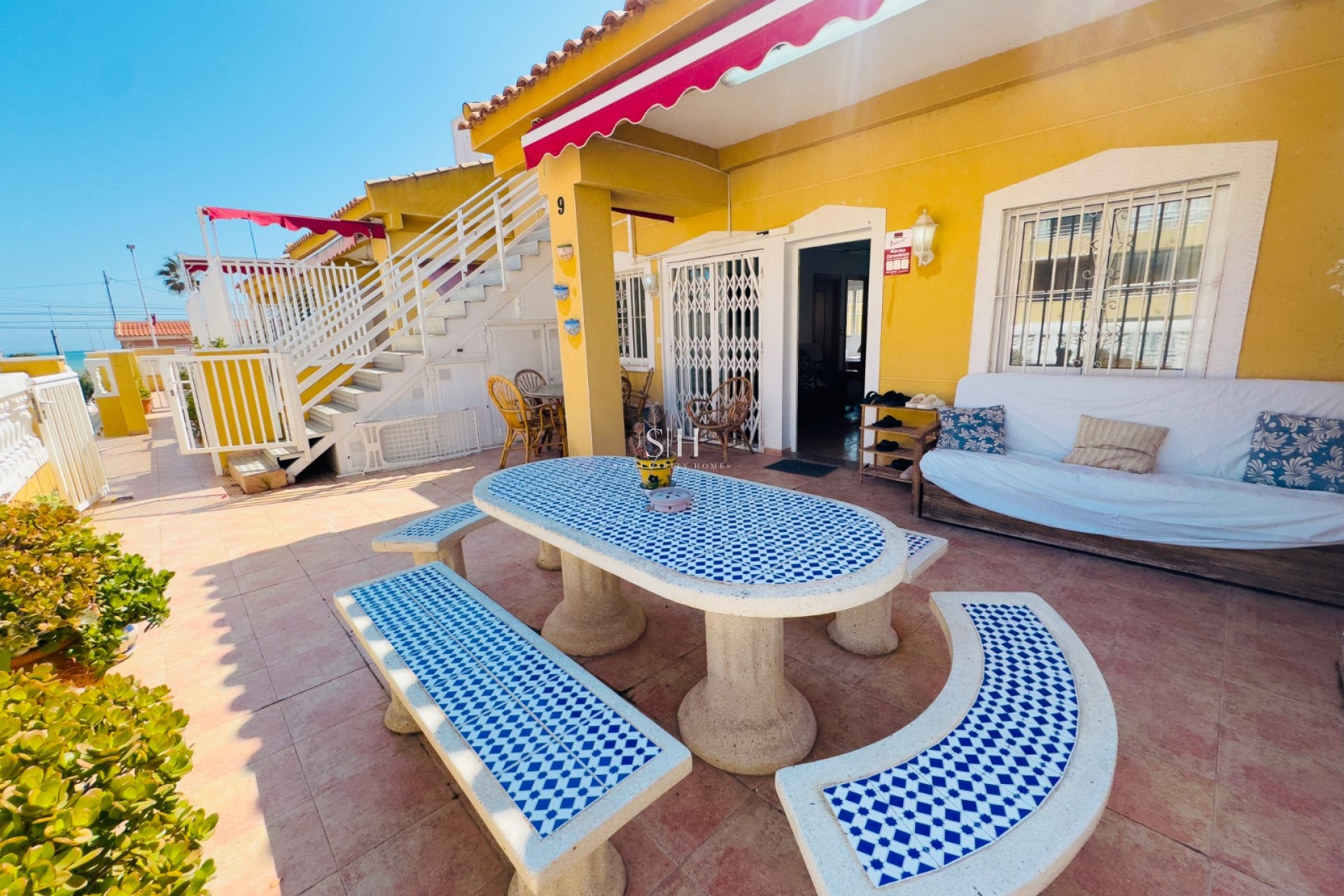 Resale - House - La Mata - Costa Blanca