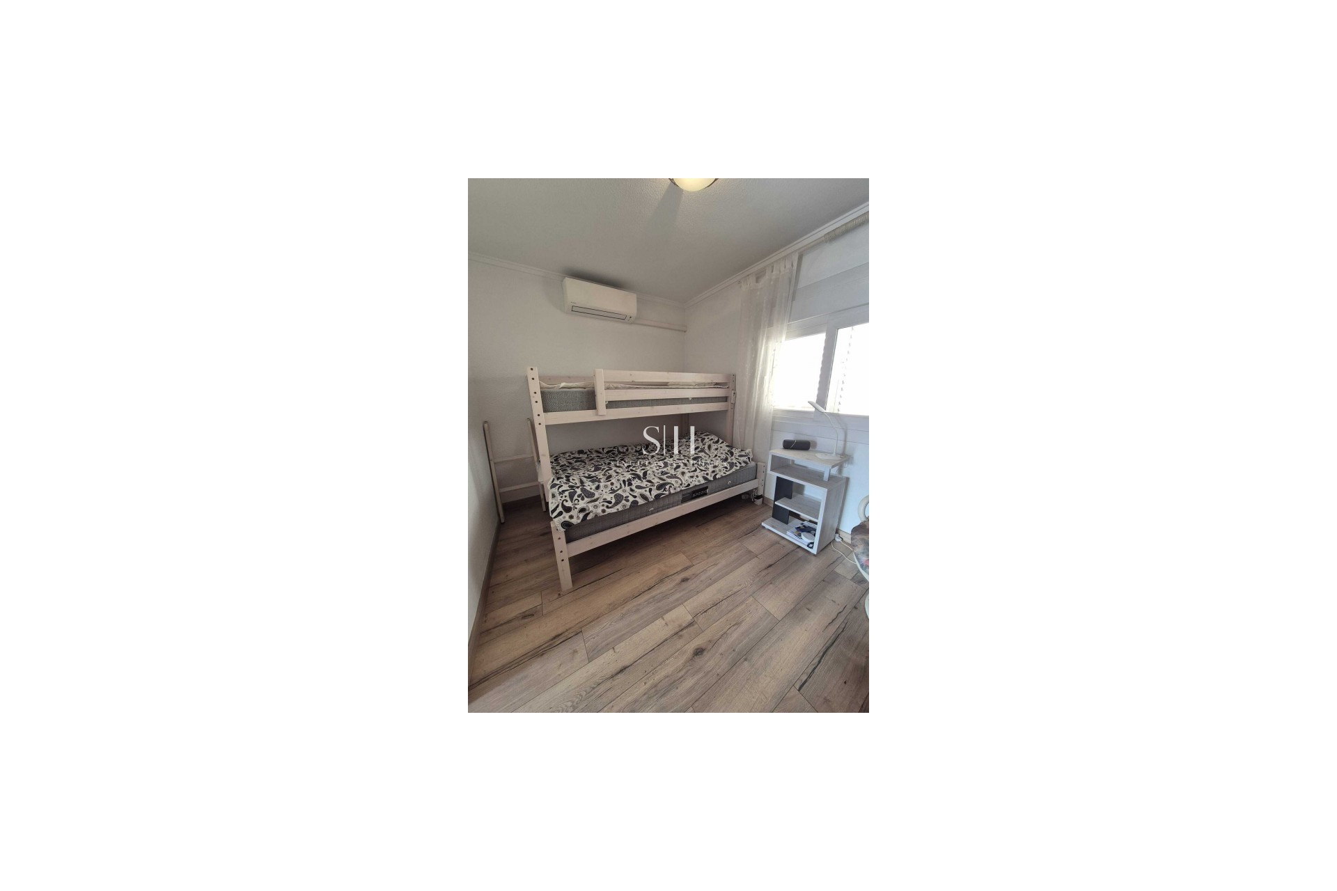 Resale - House - La Rosaleda - Inland