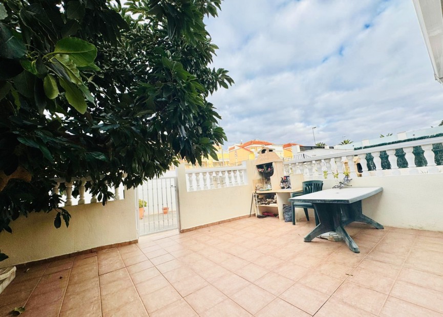 Resale - House - La Zenia - Costa Blanca