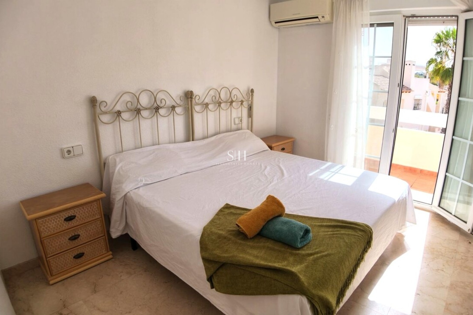 Resale - House - Las Ramblas Golf - Inland