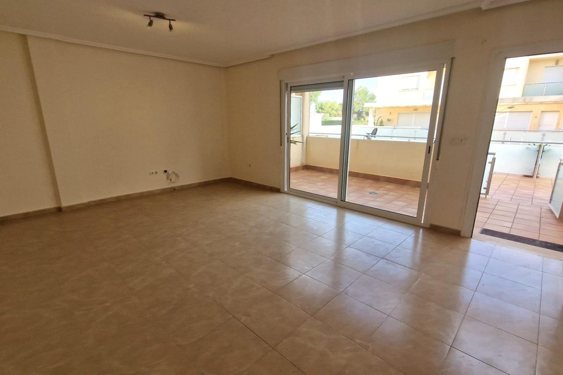 Resale - House - Los Montesinos - La Herrada