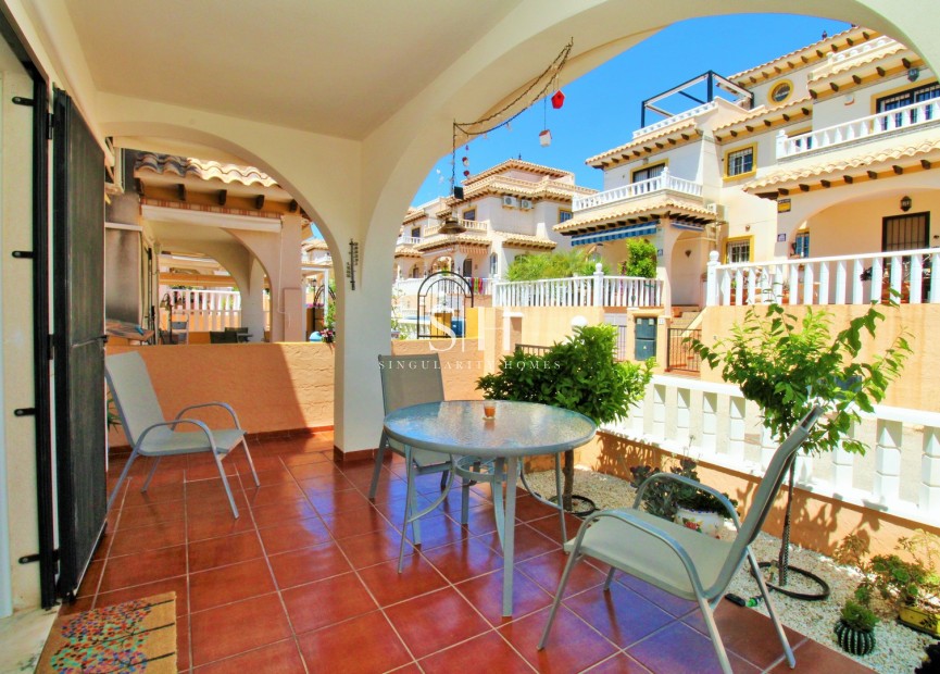 Resale - House - Orihuela Costa - Cabo Roig
