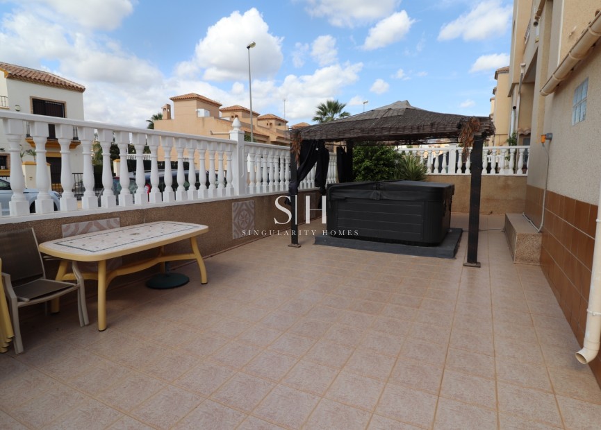 Resale - House - Orihuela Costa - Costa Blanca