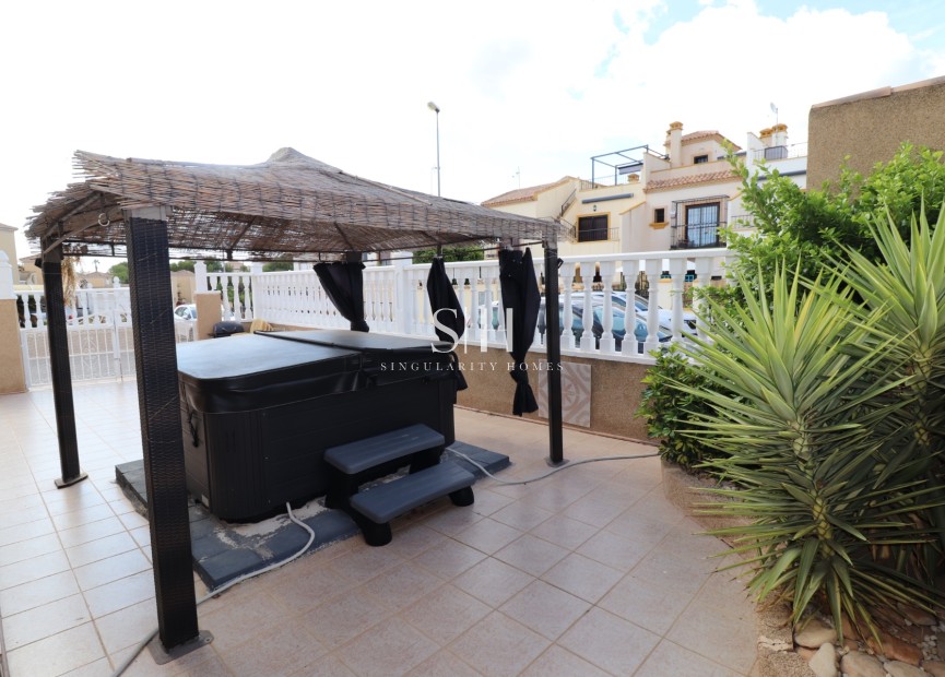 Resale - House - Orihuela Costa - Costa Blanca