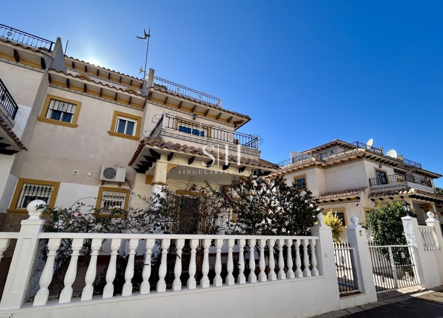 Resale - House - Orihuela Costa - Costa Blanca